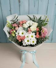 Букет цветов из:  Розы, Лизиантусы и Хризантемы в Черлаке