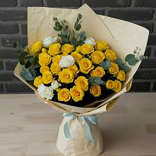 Букет цветов из:  Розы #REPLACE_PRED# Черлаке