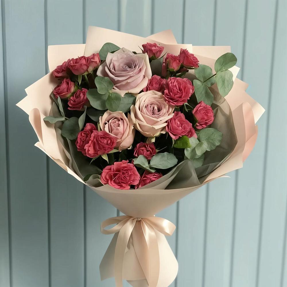 Букет цветов из: Гвоздики и Розы в Черлаке