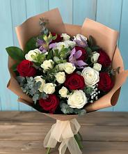 Букет цветов из:  Розы и Альстромерии в Черлаке