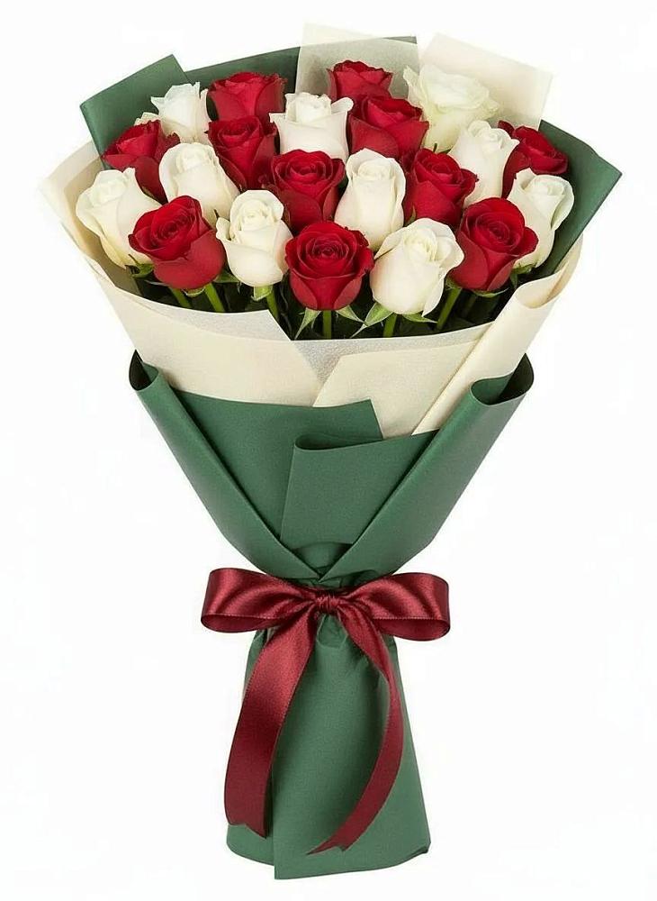 Букет Микс из красных и белых роз в Черлаке