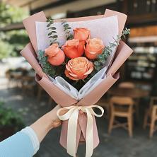 Букет цветов из:  Розы в Черлаке